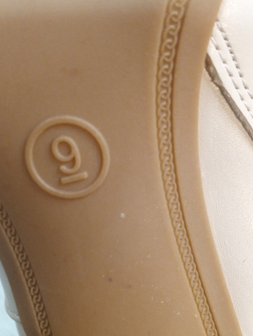 A NEW DAY CREME CHAR BOOTIES - Picture 12 of 13